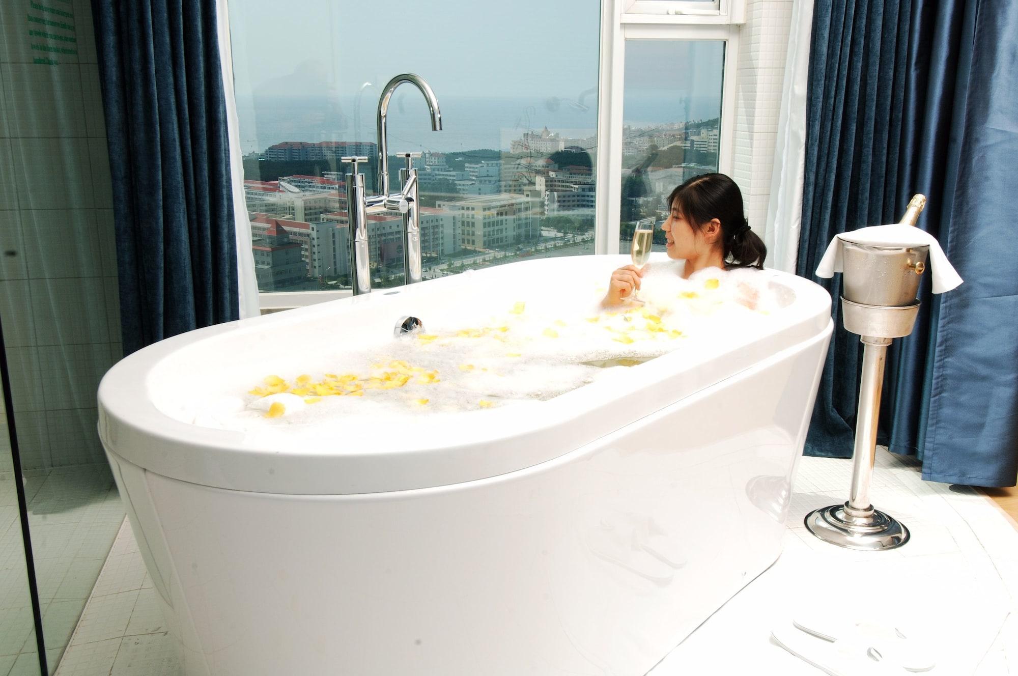 Weihai Haiyue Jianguo Hotel Eksteriør billede